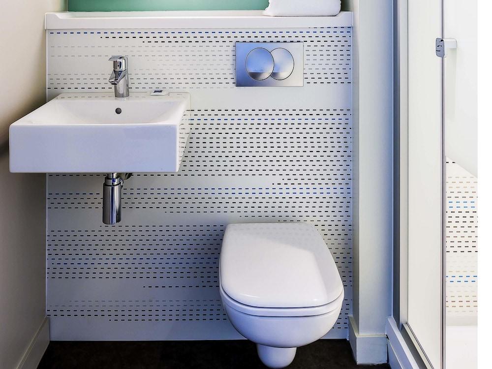 Ibis Budget Paris Gennevilliers Exterior photo